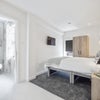 Photo 2: Room 4