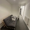 Photo 8: Single room