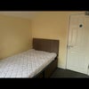 Photo 3: Single room 