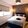 Photo 2: Room 1