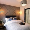 Photo 6: Room 1