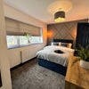 Photo 8: Room 1