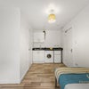 Photo 3: Room 2