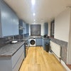 Photo 5: Kitchen
