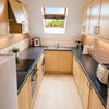 Photo 7: Kitchen 