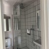 Photo 8: 2nd Bathroom