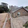 Photo 3: Exterior