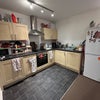 Photo 7: Kitchen space 