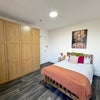 Photo 8: ROOM 4