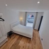 Photo 9: Ensuite Room
