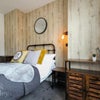 Photo 7: Room 4