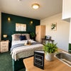 Photo 3: Room 2