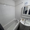 Photo 3: Bathroom 