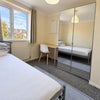 Photo 4: Room 4