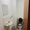 Photo 9: Toilet 2