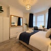 Photo 5: Room 1