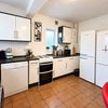 Photo 6: Kitchen
