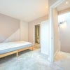 Photo 8: Bed 4