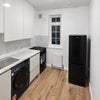 Photo 3: Kitchen