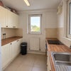 Photo 5: Kitchen 