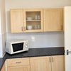Photo 7: Kitchen