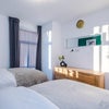 Photo 7: Room 2