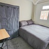 Photo 5: Guest Room