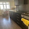 Photo 10: Kitchen