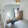 Photo 6: Room 1