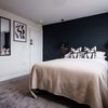Photo 3: Room 2