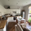 Photo 4: Living and kitchen 