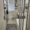 Photo 5: Sharing bathroom 