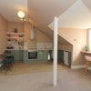 Photo 2: Kitchen