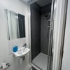 Photo 6: shower room2