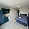 Photo 7: Room 7
