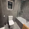 Photo 4: Shared upstairs bathroom