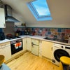 Photo 7: Kitchen 