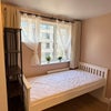Photo 2: Bed