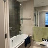 Photo 9: bathroom