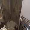 Photo 14: Shared bathroom R4 & R3