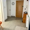 Photo 4: Entrance corridor