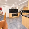Photo 5: Kitchen