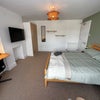 Photo 7: Room 5