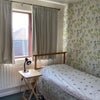 Photo 3: Dandelion room
