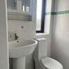 Photo 3: En-suite bathroom 