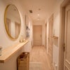 Photo 6: Entryway