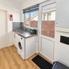 Photo 7: Kitchen