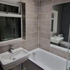 Photo 4: bathroom