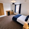 Photo 7: Room 4 ensuite
