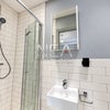 Photo 2: Room 5 ensuite £900pcm - available now